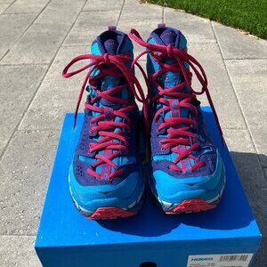 HOKA Tor Ultra Hi Water Proof Women's hiking boot, size 7 1/2